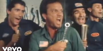 Billy Joel – Uptown Girl (Official Video)