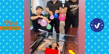 New Funny Videos 2020 ● People doing stupid things P154