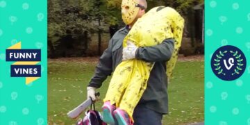 TRY NOT TO LAUGH – Funny HALLOWEEN VIDEOS & SCARE CAM