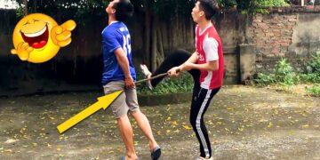 Must watch New Funny Videos ? Comedy Videos 2020 || Banana Troll – Episode 43