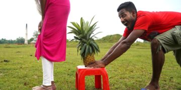 TRY TO NOT LAUGH CHALLENGE_ Must Watch New Funny Video 2020_Episode-137 By Funny Day