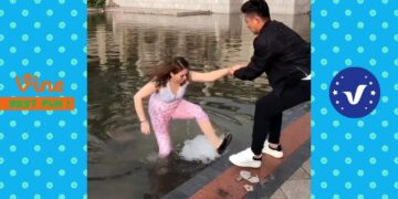 Funny Videos 2017 ● People doing stupid things P76