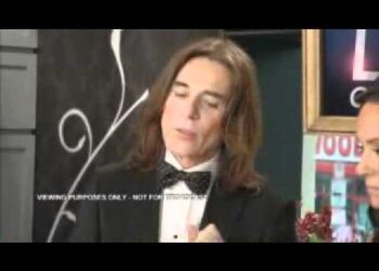 WATCH & PERFUME GIFT GIVEAWAY OSCARS – E! ENTERTAINMENT 2009