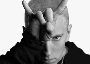 Eminem – "Rap God" (YouTube Music Awards)