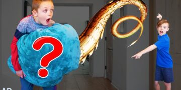 Kade Sneaks a Secret Pet into the House!  Kids Fun TV & Aqua Dragons