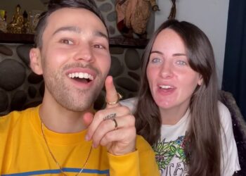 YES WE ACTUALLY LEARNED SUGA’S FULL KOREAN RAP FOR THE “BLUEBERRY EYES” VIDEO ?