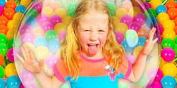 Настя и Стейси устроили весёлые соревнования