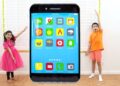 Jannie Pretend Play Have Fun with Making Giant Phone and Toys for Kids