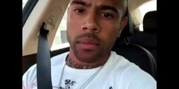 Vic Mensa Challenges Tekashi69 To Scrap. Tells DJ Akademiks It's On, On Sight (2018 New Video)