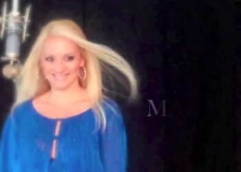 Maria by Jacqueline Jax (Pop Music Blondie Cover)