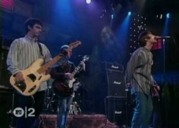 Oasis – Supersonic ( Live MTV 1994)