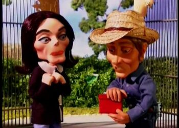 Neverland Yard Sale – Starveillance E! Entertainment 2007