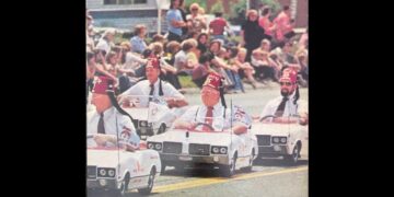 MTV Get Off The Air – Dead Kennedys