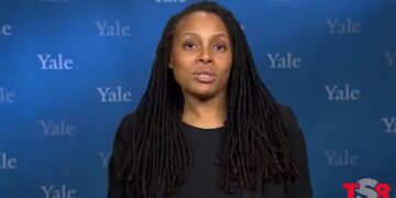 White House Official Shuts Down COVID Vaccine Rumors