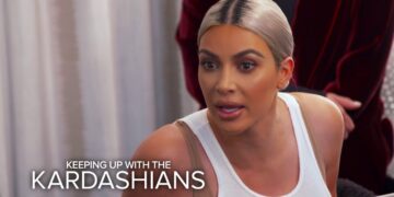 KUWTK | Kim Kardashian to Kourt: "You're the Least Interesting to Look At" | E!