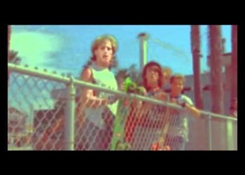 Valotihkuu – Bedroom Pop