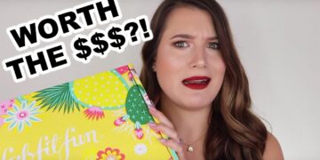 FAB FIT FUN UNBOXING | SPRING 2019
